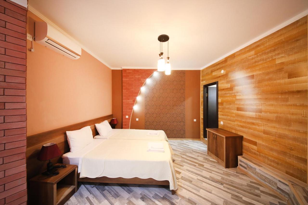 Hotel Tamari Кутаїсі Екстер'єр фото
