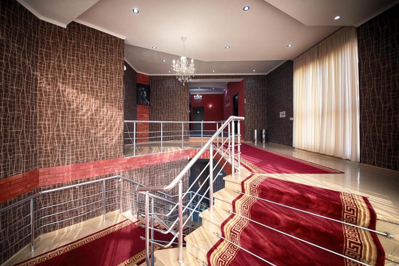 Hotel Tamari Кутаїсі Екстер'єр фото