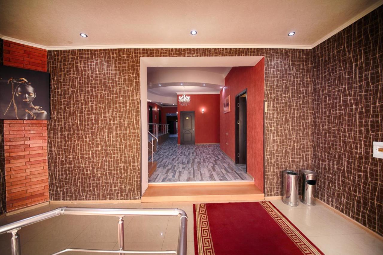 Hotel Tamari Кутаїсі Екстер'єр фото