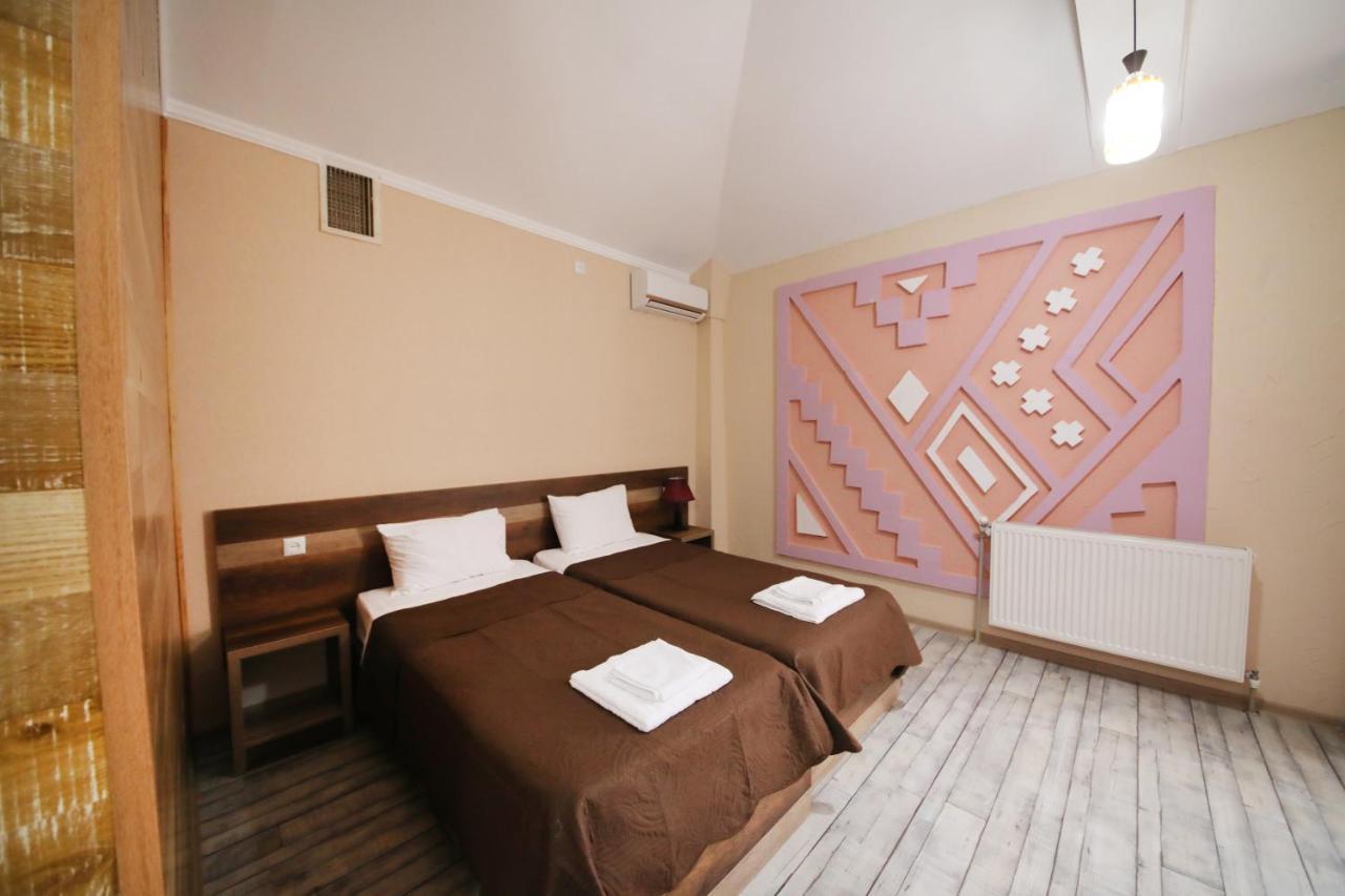 Hotel Tamari Кутаїсі Екстер'єр фото