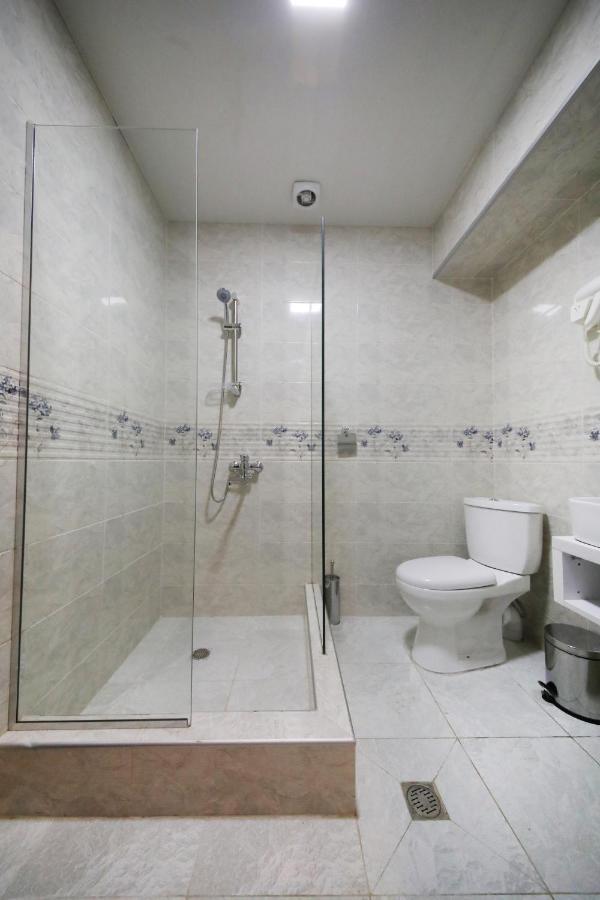 Hotel Tamari Кутаїсі Екстер'єр фото
