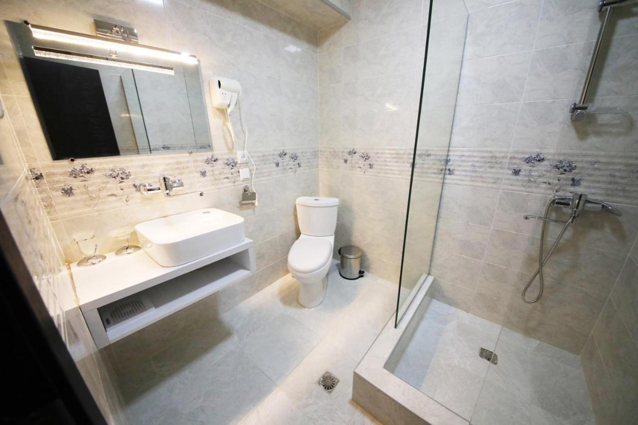 Hotel Tamari Кутаїсі Екстер'єр фото