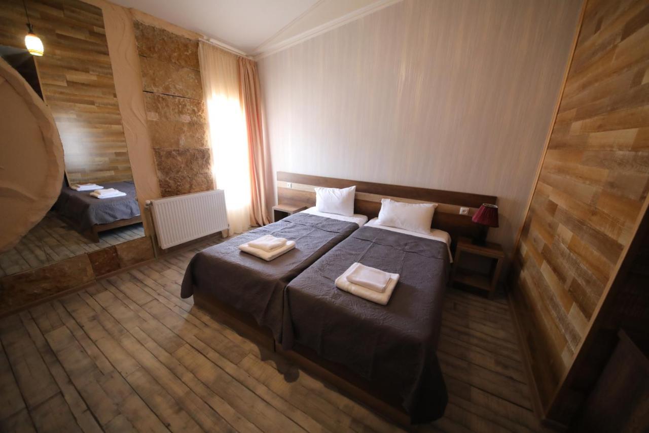Hotel Tamari Кутаїсі Екстер'єр фото